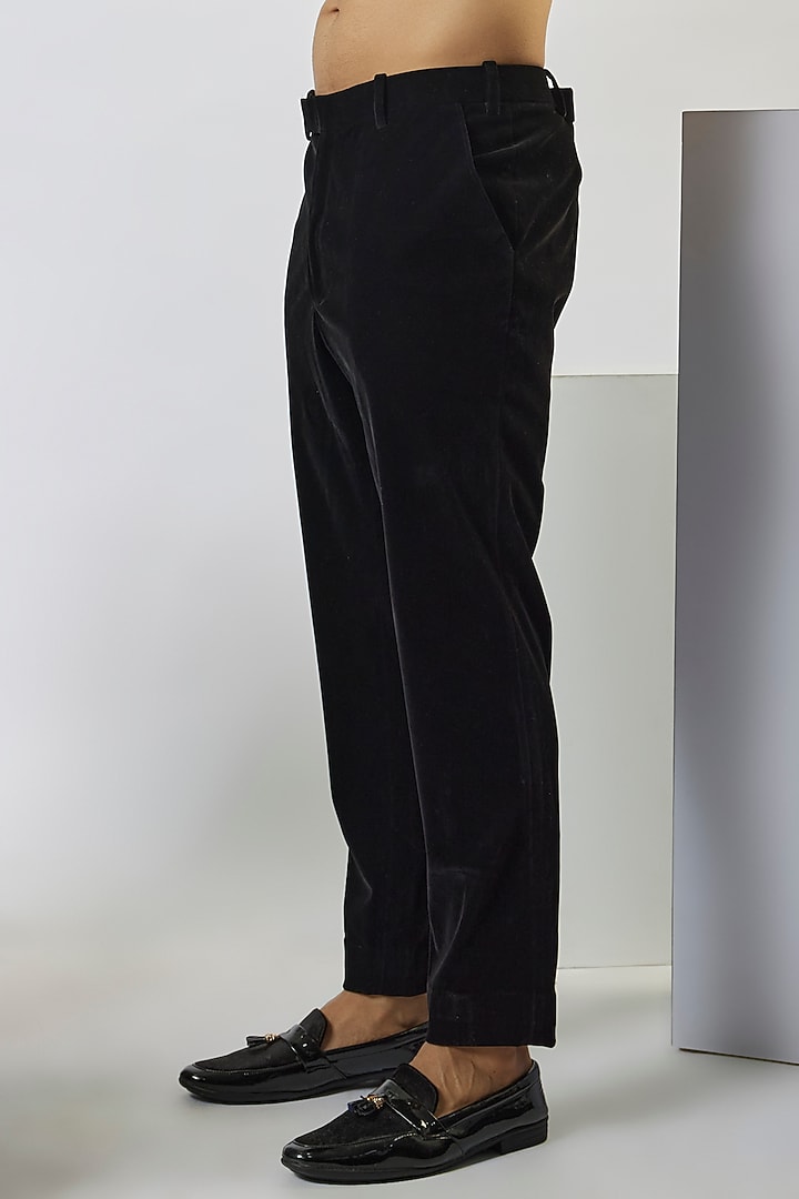 Black Velvet Groom Indowestern Set by Gaurav Gupta Men at Pernia's Pop Up Shop