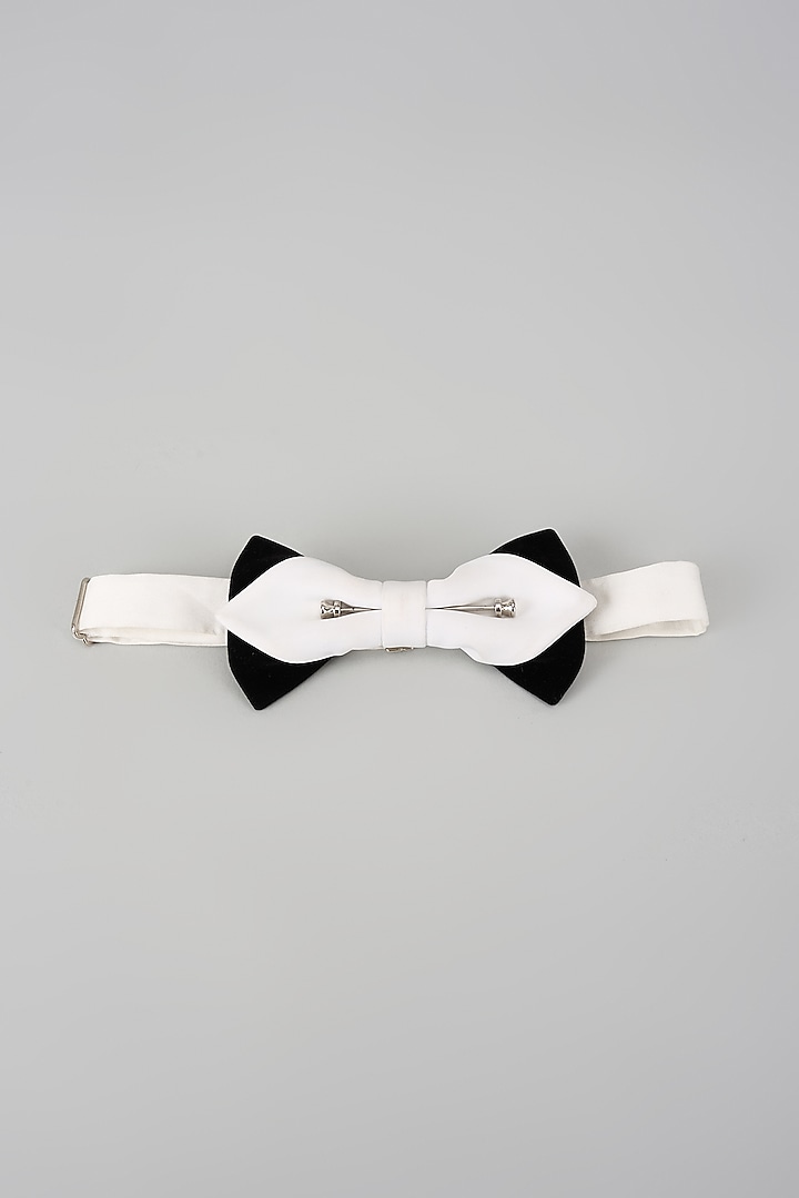 Black & White Satin Bow-Tie by Gaurav Gupta Men at Pernia's Pop Up Shop