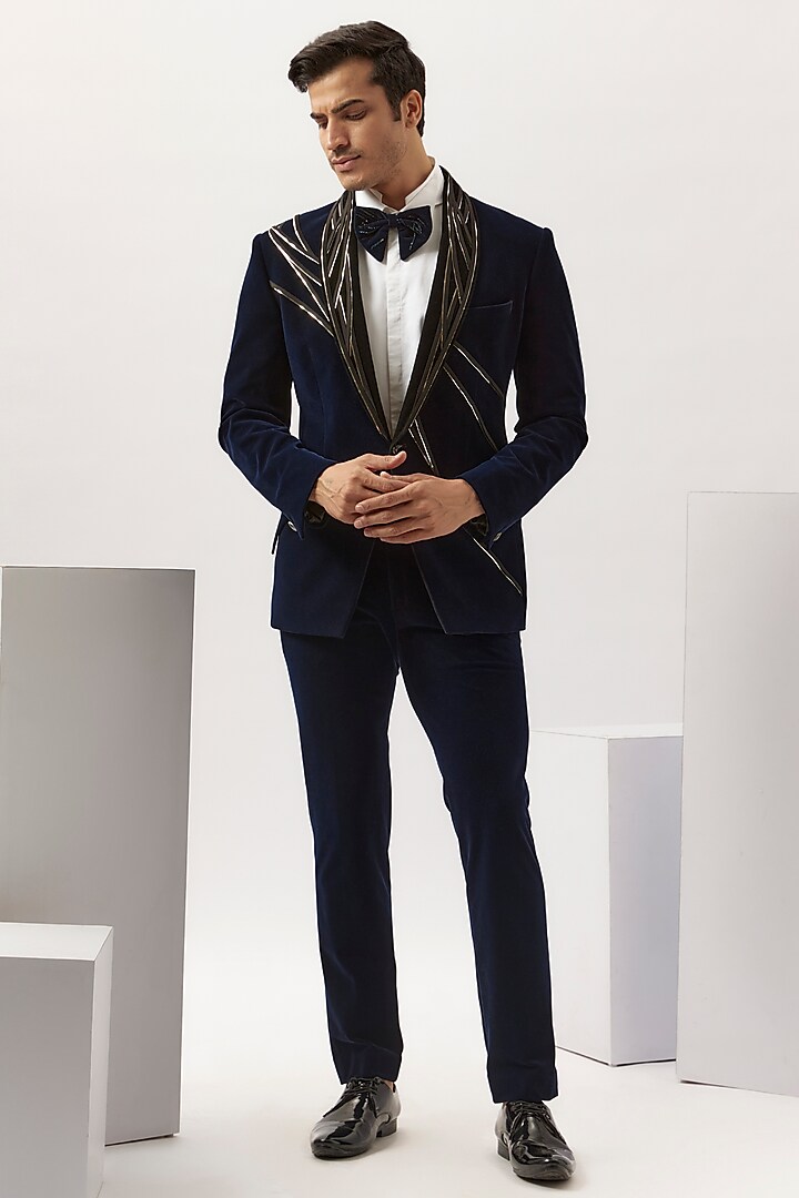 Black Velvet Tuxedo Set by Gaurav Gupta Men