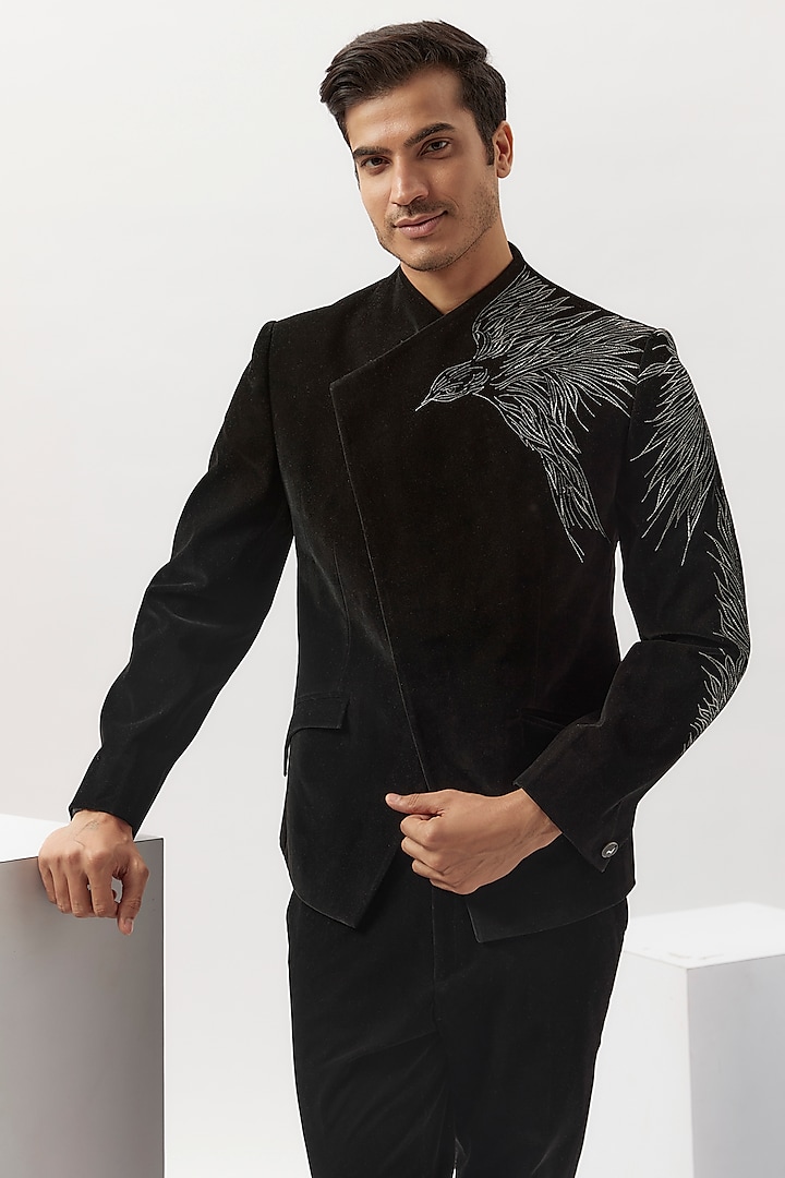 Black Velvet 3D Embellished Groom Bandhgala Set by Gaurav Gupta Men at Pernia's Pop Up Shop