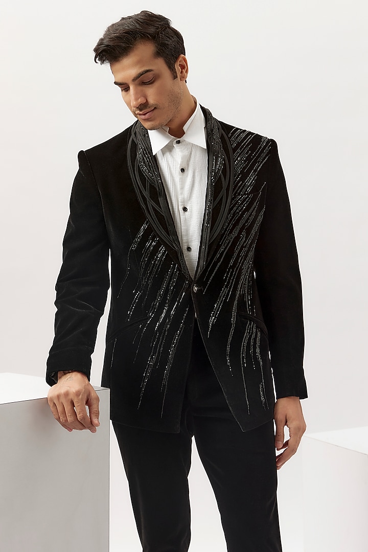 Black Velvet Embroidered Tuxedo Set by Gaurav Gupta Men at Pernia's Pop Up Shop