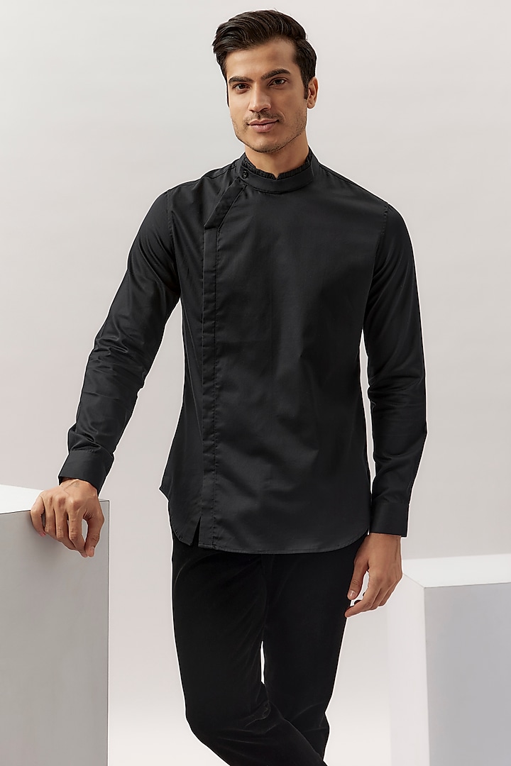 Black Cotton Satin Shirt by Gaurav Gupta Men