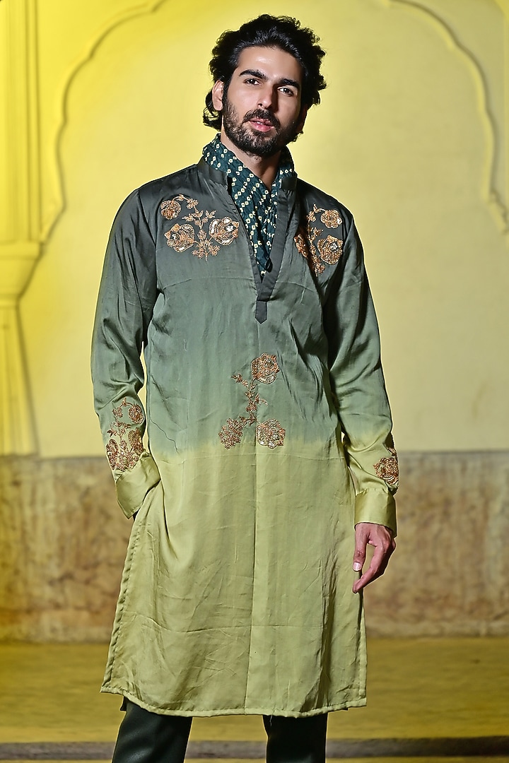 Ombre Green Embroidered Kurta Set by Gaurav Katta at Pernia's Pop Up Shop