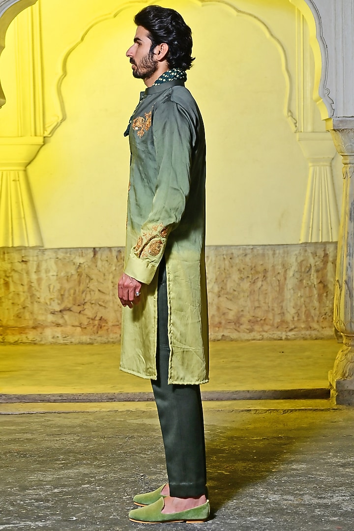Ombre Green Embroidered Kurta Set by Gaurav Katta at Pernia's Pop Up Shop