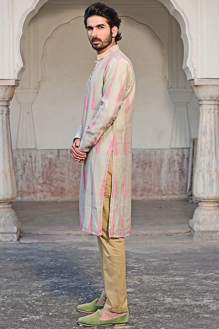 Beige Chanderi Kurta Set by Gaurav Katta at Pernia's Pop Up Shop