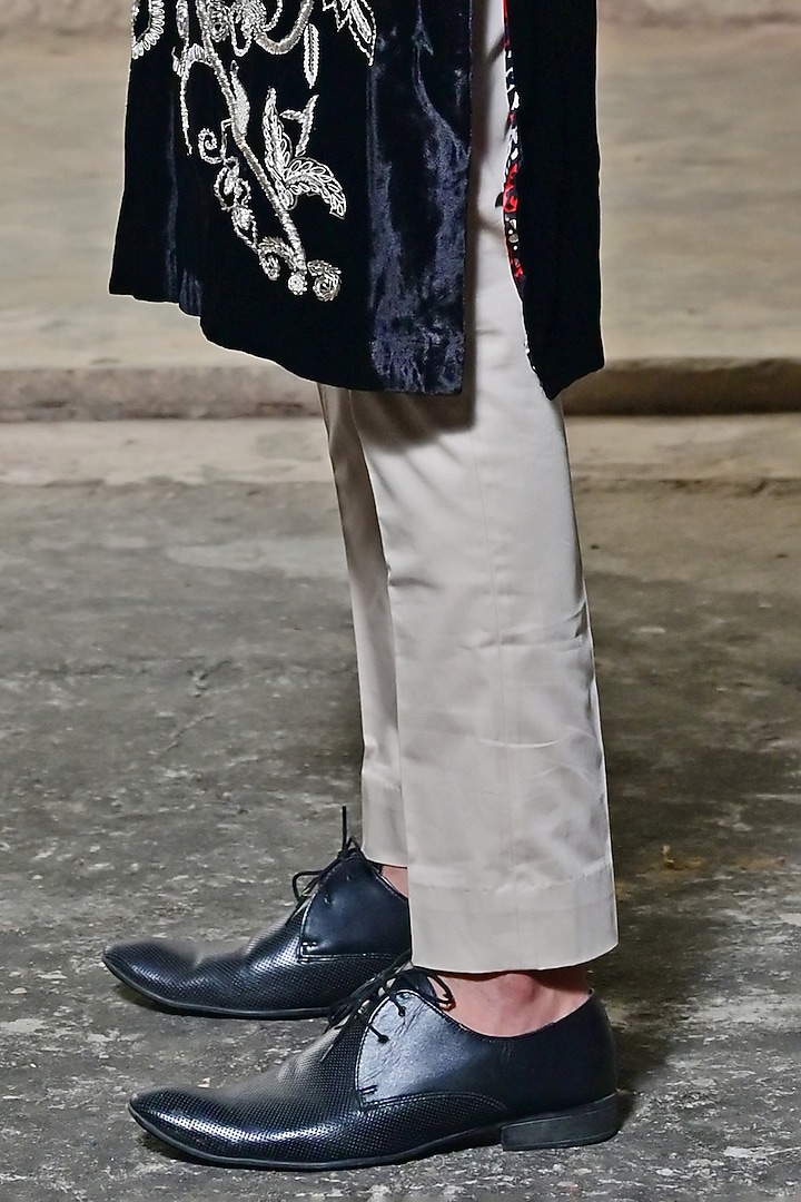 Black Velvet Zardosi Embroidered Groom Sherwani Set by Gaurav Katta at Pernia's Pop Up Shop