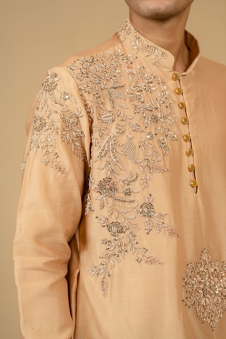 Cheeku-Colored Silk Chanderi Zardosi Embellished Kurta Set by Gaurav Katta at Pernia's Pop Up Shop