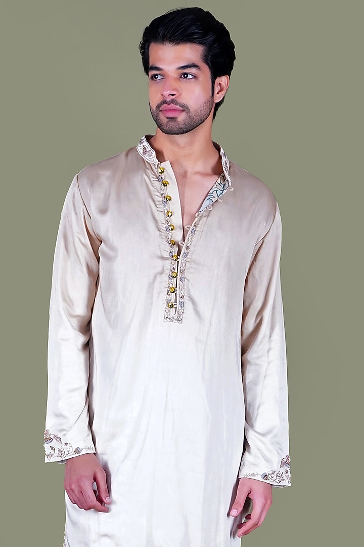 Warm White Modal Silk Hand Embroidered Kurta Set by Gaurav Katta at Pernia's Pop Up Shop