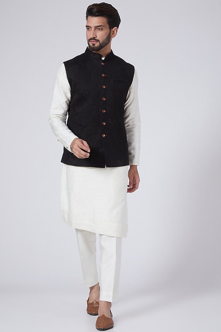 Oriental Black Italian Cotton Chikankari Embroidered Nehru Jacket by Gaurav Katta