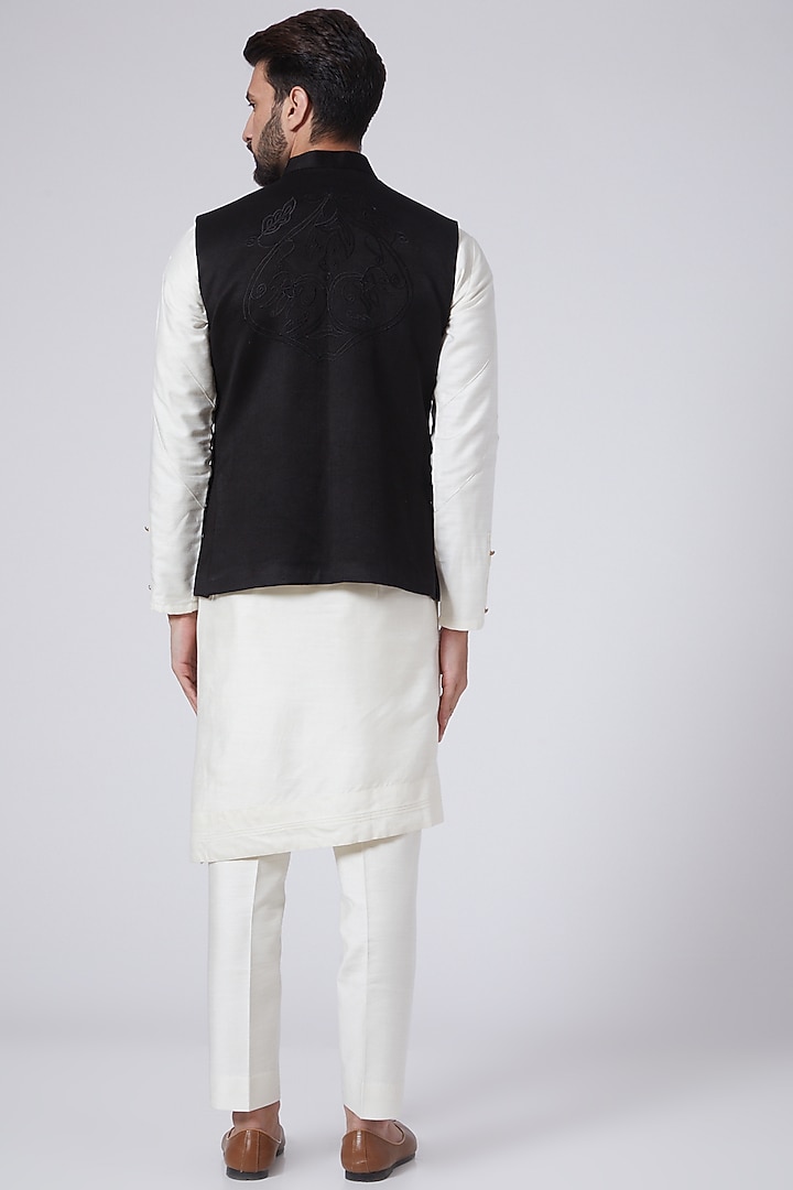 Oriental Black Italian Cotton Chikankari Embroidered Nehru Jacket by Gaurav Katta at Pernia's Pop Up Shop