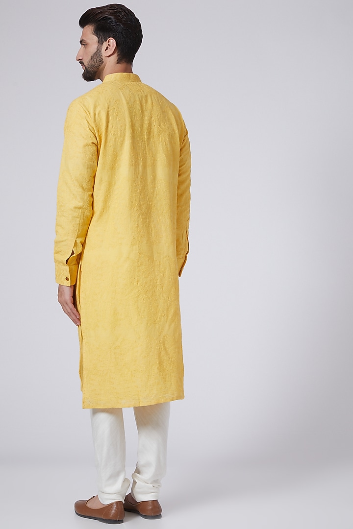Yellow Cotton Mulmul Thread Work Kurta by Gaurav Katta at Pernia's Pop Up Shop