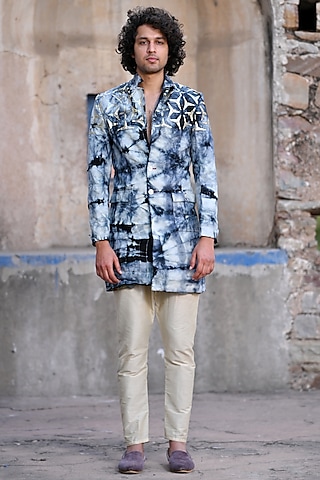 Black & White Embellished Indo-Western Set by Gaurav Katta