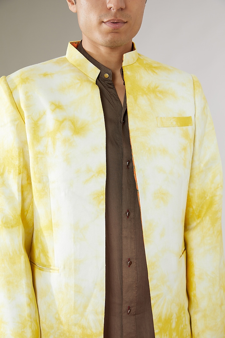 Yellow Italian Cotton Tie-Dye Wedding Indowestern Jacket by Gaurav Katta at Pernia's Pop Up Shop