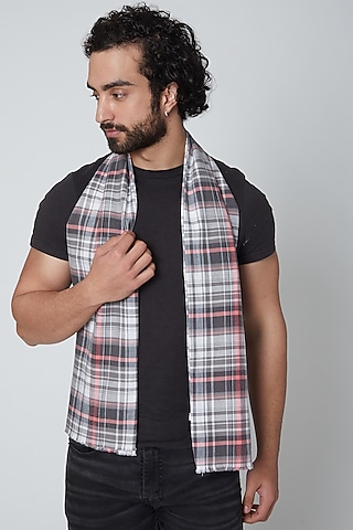 Grey & Multi-Colored Woollen Twill Muffler by Gaurav Katta