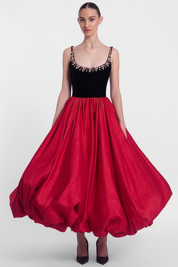 Raspberry Red & Black Velvet Embroidered Party Wear Dress by Gauri And Nainika at Pernia's Pop Up Shop