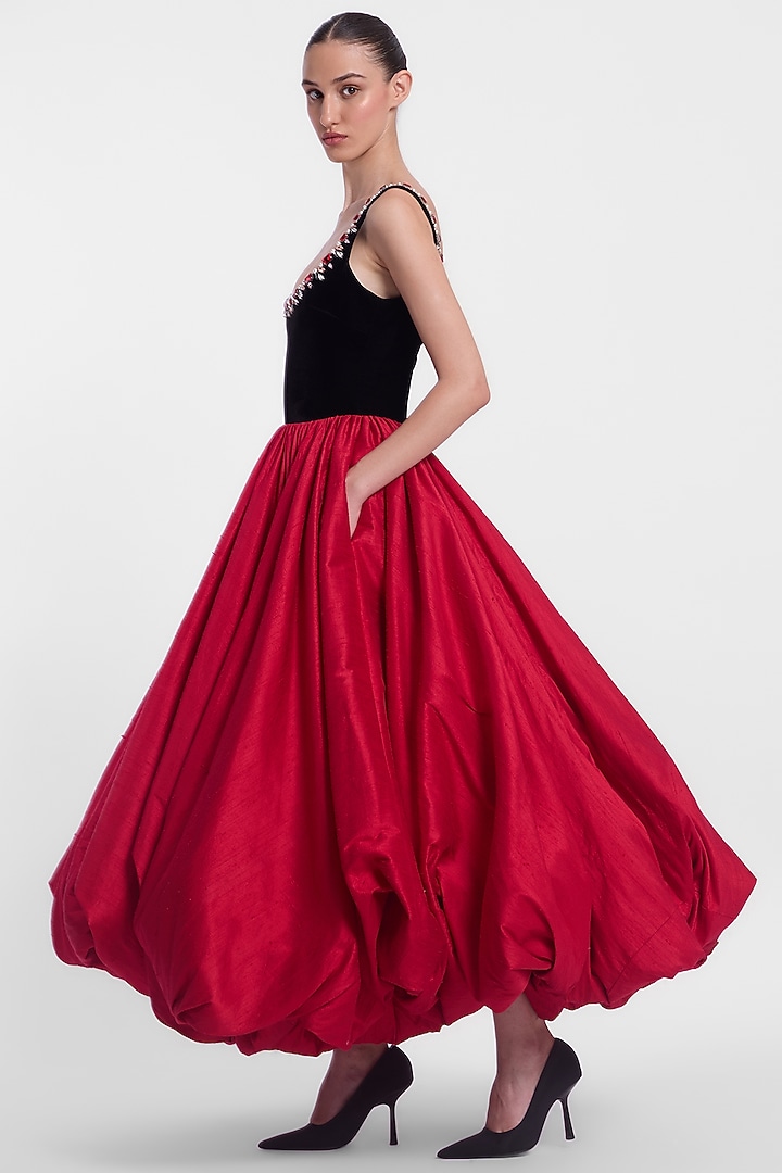 Raspberry Red & Black Velvet Embroidered Party Wear Dress by Gauri And Nainika at Pernia's Pop Up Shop