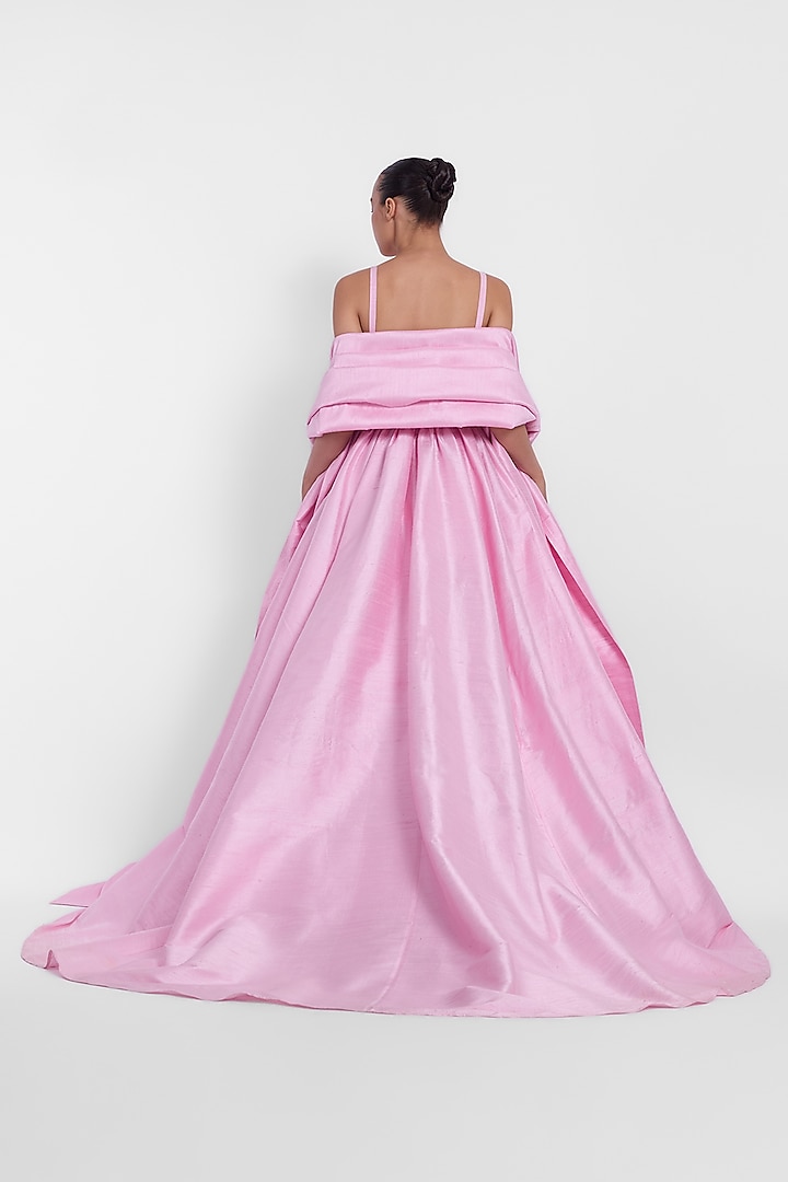Pink Raw Silk Bridal Gown With Stole by Gauri And Nainika at Pernia's Pop Up Shop