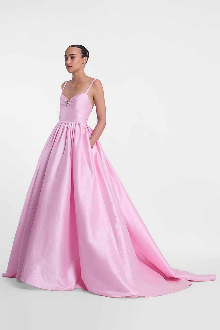 Pink Raw Silk Bridal Gown With Stole by Gauri And Nainika at Pernia's Pop Up Shop