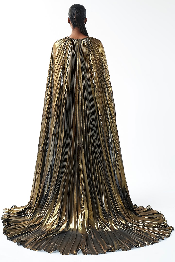 Gold Lame Bridal Gown by Gauri And Nainika at Pernia's Pop Up Shop