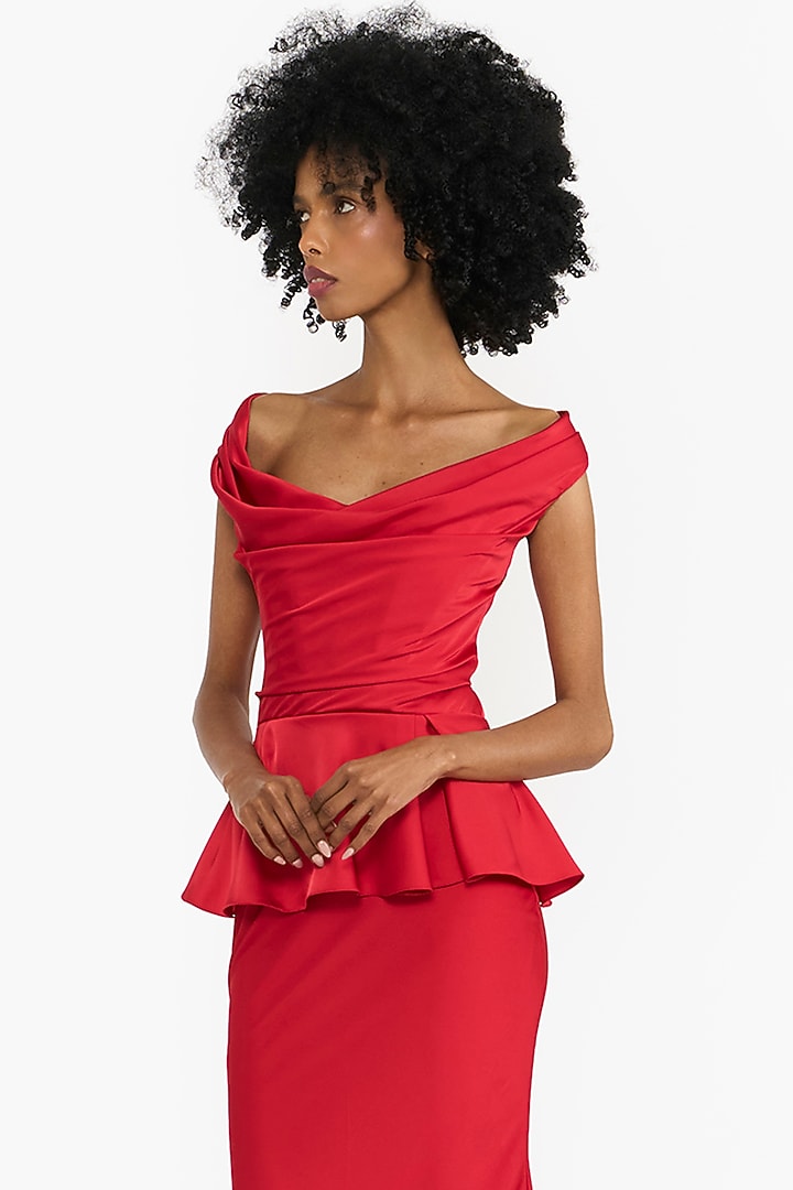 Red Satin Off-Shoulder Corseted Wedding Gown by Gauri And Nainika at Pernia's Pop Up Shop