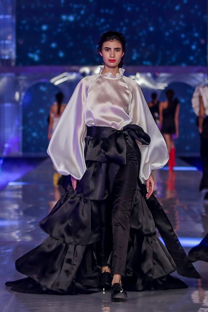 Black Layered Overskirt With Tie-Up by Gauri and Nainika