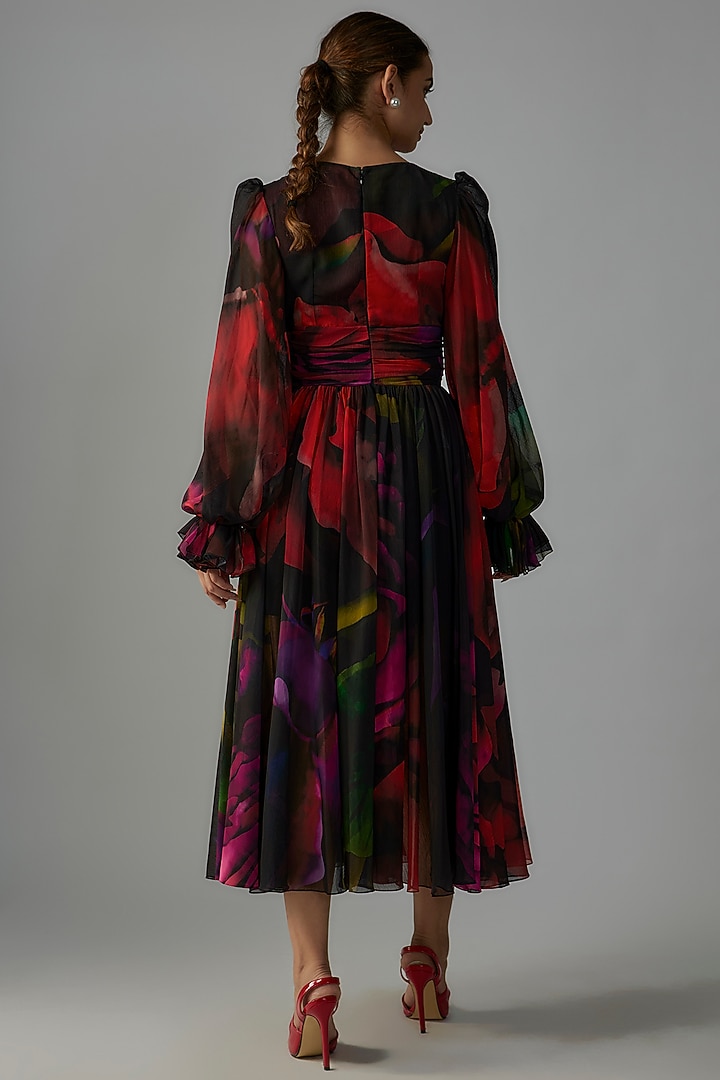 Black Crinkled Chiffon Party Wear Dress by Gauri and Nainika at Pernia's Pop Up Shop