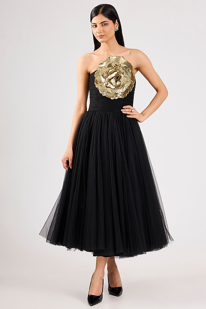 Black Tulle Embroidered Strapless Party Wear Dress by Gauri And Nainika at Pernia's Pop Up Shop