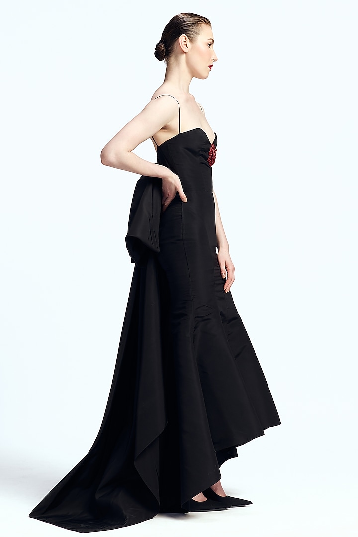 Black Silk Faille Trail Bridal Gown by Gauri And Nainika at Pernia's Pop Up Shop