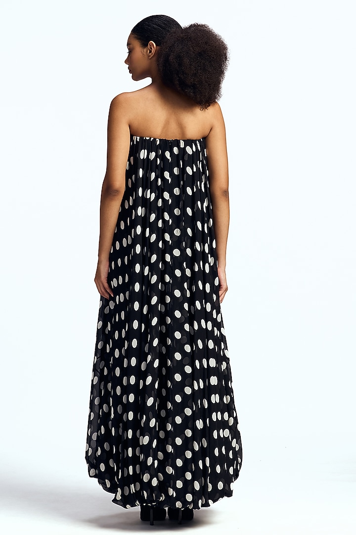 Black Chiffon Polka Dot Printed Strapless Balloon Party Wear Dress by Gauri And Nainika at Pernia's Pop Up Shop