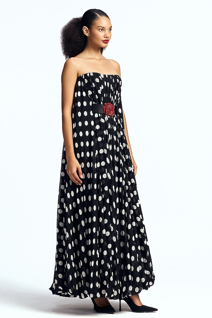 Black Chiffon Polka Dot Printed Strapless Balloon Party Wear Dress by Gauri And Nainika at Pernia's Pop Up Shop