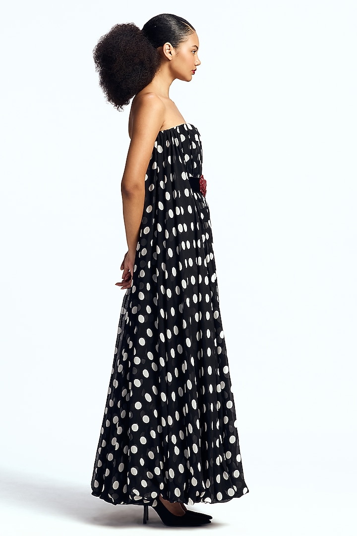 Black Chiffon Polka Dot Printed Strapless Balloon Party Wear Dress by Gauri And Nainika at Pernia's Pop Up Shop