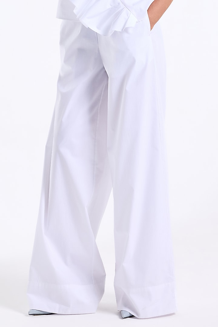 White Poplin Cotton Floral & Thread Embroidered Ruffled Co-Ord Set by Gauri and Nainika at Pernia's Pop Up Shop