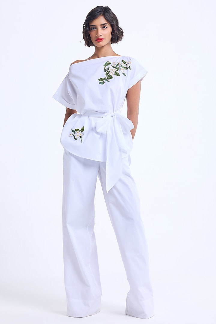 White Poplin Cotton Thread Embroidered Co-Ord Set by Gauri and Nainika at Pernia's Pop Up Shop