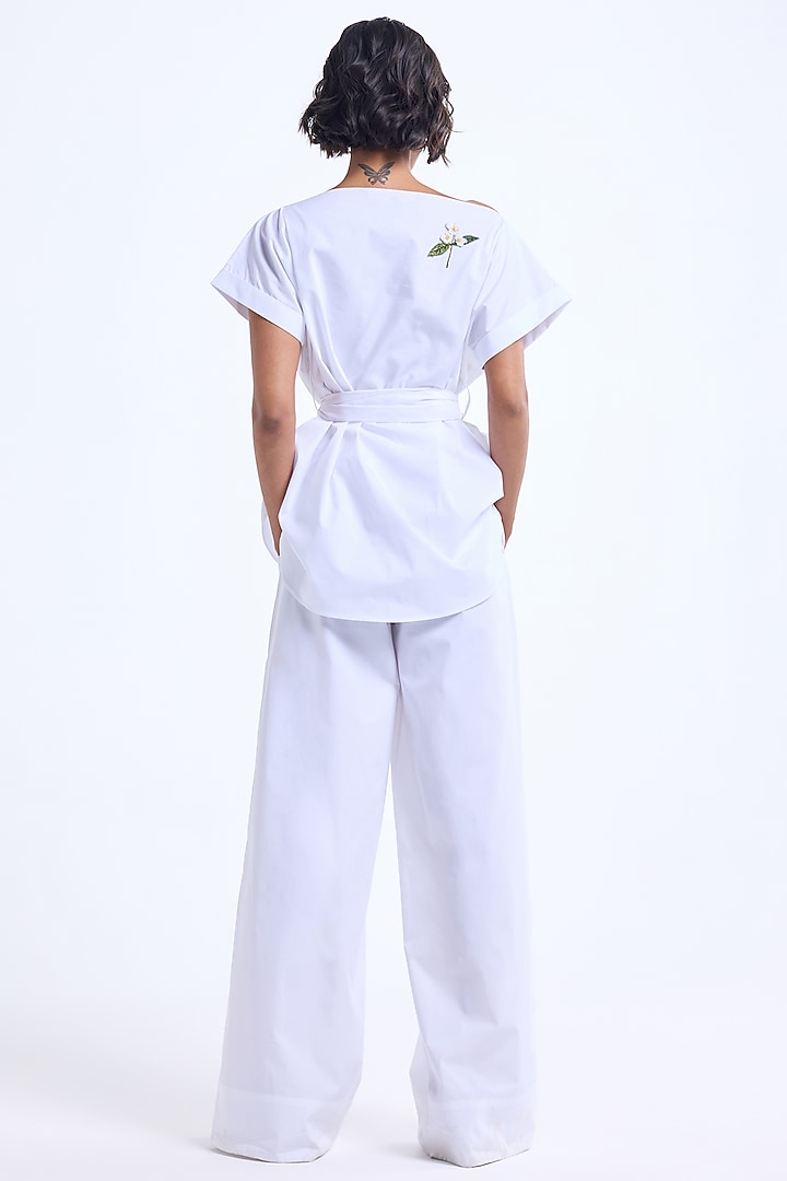 White Poplin Cotton Thread Embroidered Co-Ord Set by Gauri and Nainika at Pernia's Pop Up Shop