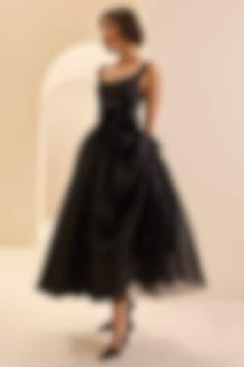 Black Stretch Cotton Off-Shoulder Midi Party Wear Dress by Gauri and Nainika at Pernia's Pop Up Shop