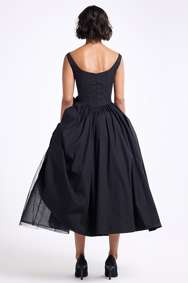 Black Stretch Cotton Off-Shoulder Midi Party Wear Dress by Gauri and Nainika at Pernia's Pop Up Shop