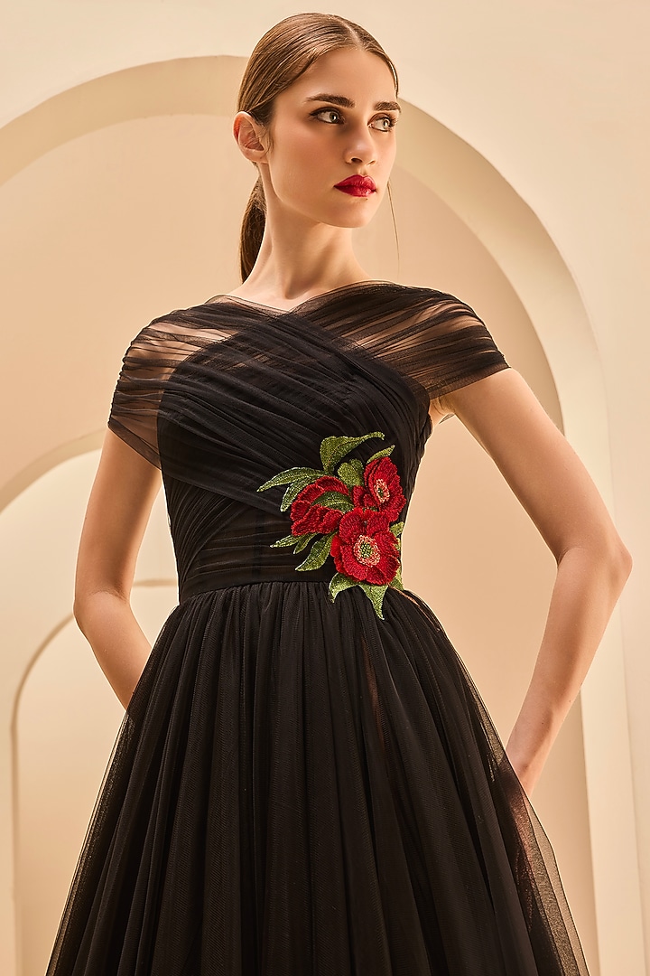 Black Tulle Thread Embroidered Halter Wedding Gown by Gauri And Nainika at Pernia's Pop Up Shop