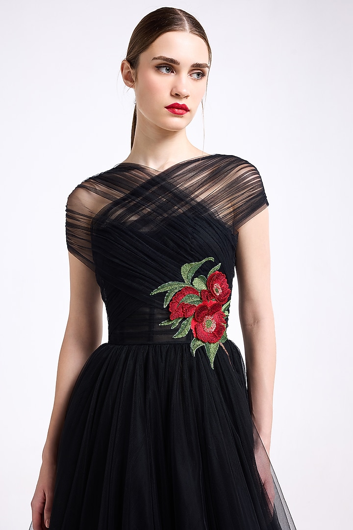 Black Tulle Thread Embroidered Halter Wedding Gown by Gauri And Nainika at Pernia's Pop Up Shop