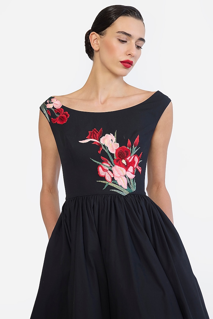 Black Cotton Thread Embroidered Party Wear Dress by Gauri And Nainika at Pernia's Pop Up Shop