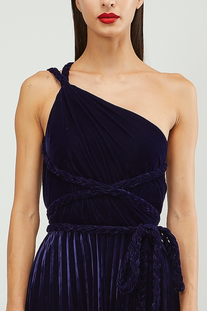 Navy Blue One-Shoulder Party Wear Dress With Belt by Gauri and Nainika at Pernia's Pop Up Shop