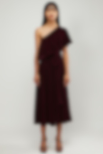 Maroon Velvet One-Shoulder Dress With Belt by Gauri and Nainika