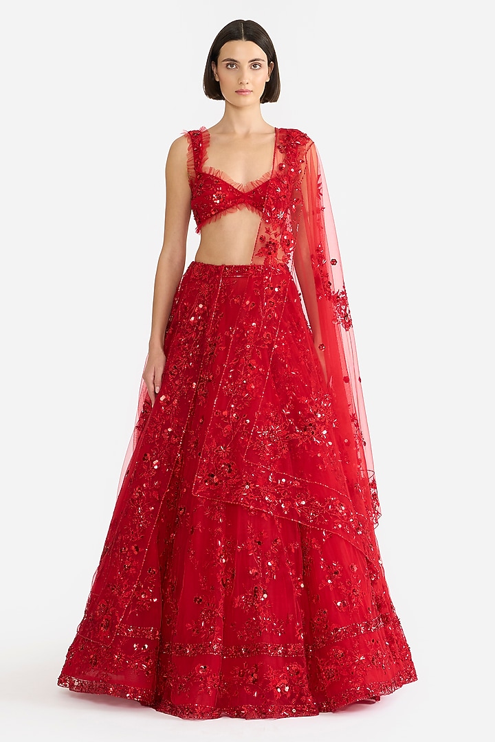 Crimson Red Tulle Embroidered Bridal Lehenga Set by Gauri and Nainika at Pernia's Pop Up Shop