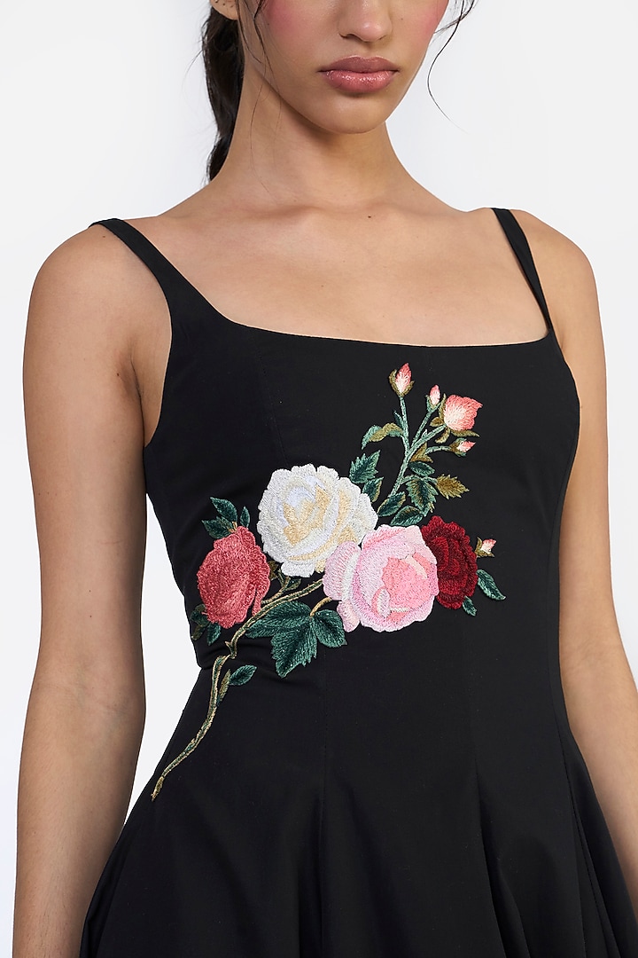 Black Cotton Thread Embroidered Midi Party Wear Dress by Gauri and Nainika at Pernia's Pop Up Shop