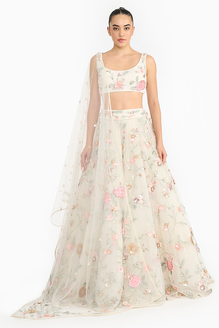 Ivory Tulle Embroidered Bridal Lehenga Set by Gauri And Nainika at Pernia's Pop Up Shop