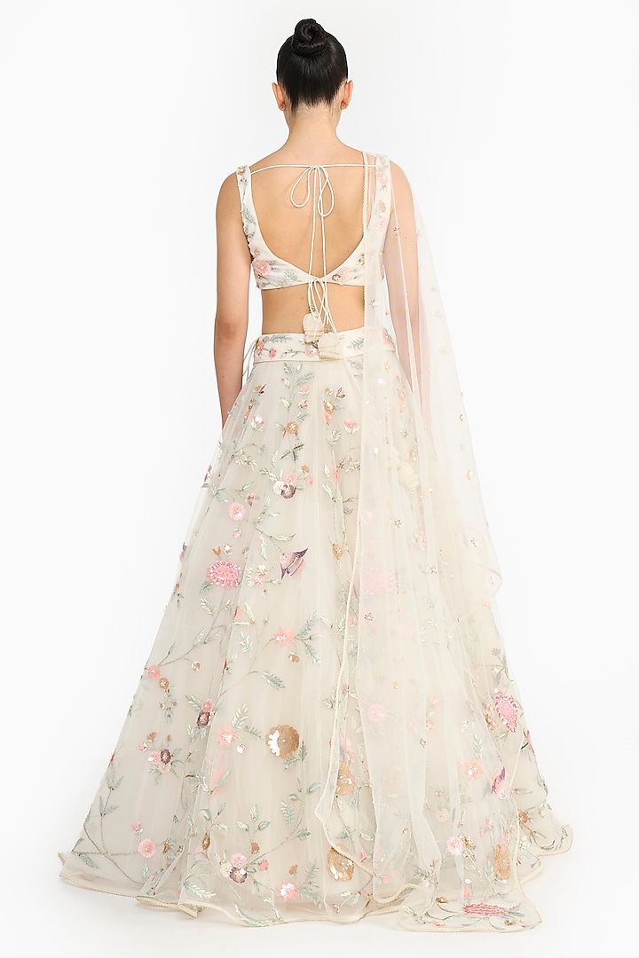 Ivory Tulle Embroidered Bridal Lehenga Set by Gauri And Nainika at Pernia's Pop Up Shop