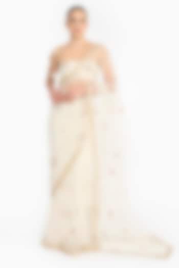 Ivory Tulle Embroidered Reception Saree Set by Gauri And Nainika at Pernia's Pop Up Shop