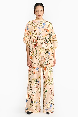 Peach Habutai Silk Chinoiserie Printed Kaftan Set by Gauri And Nainika