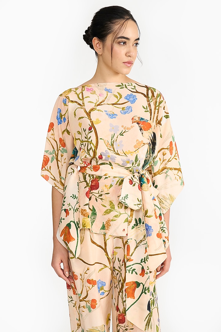 Peach Habutai Silk Chinoiserie Printed Kaftan Set by Gauri And Nainika at Pernia's Pop Up Shop