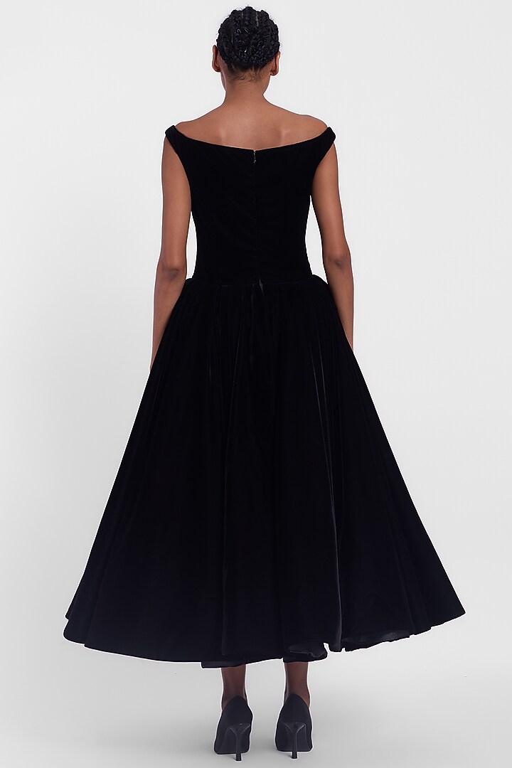 Black Velvet Off-Shoulder Midi Corset Party Wear Dress by Gauri And Nainika at Pernia's Pop Up Shop
