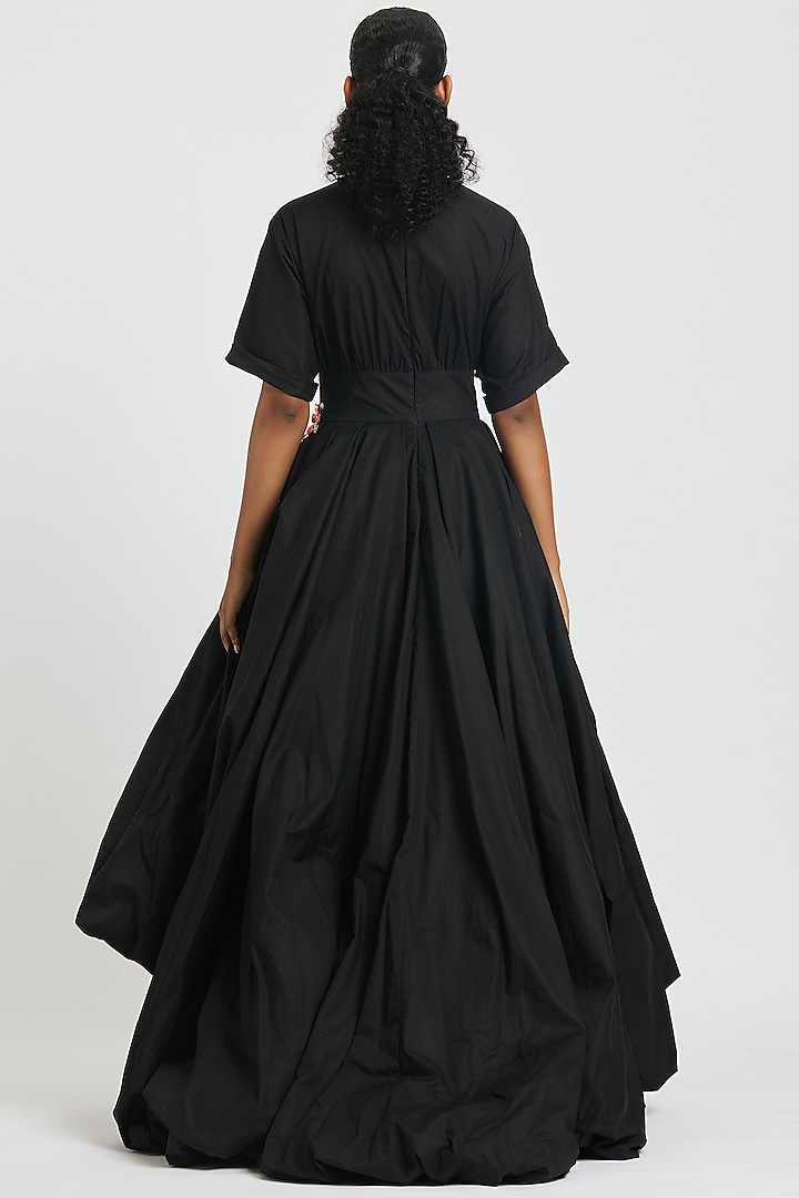 Black Cotton High-Low Dress by Gauri And Nainika at Pernia's Pop Up Shop  2026